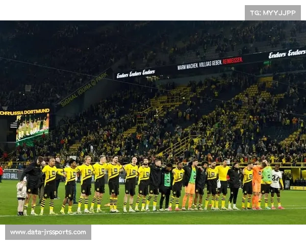 多特蒙德客场失利0-2 法兰克福稳胜联赛排名跌至第十